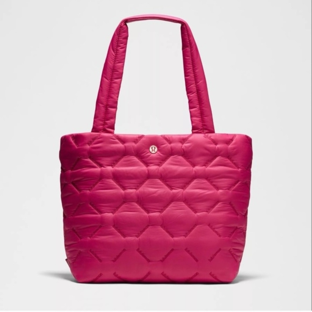 NWT- lululemon athletica Pink Quilted Tote Bag